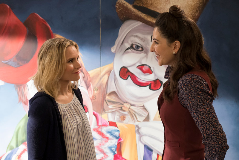 Kristen Bell, D’Arcy Carden (Photo: Colleen Hayes/NBC)